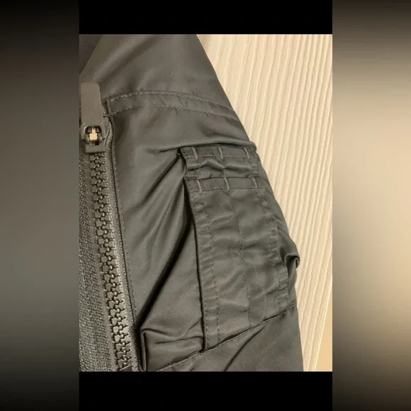 Nike Kids Black Puffer Jacket - Picture 3 of 13